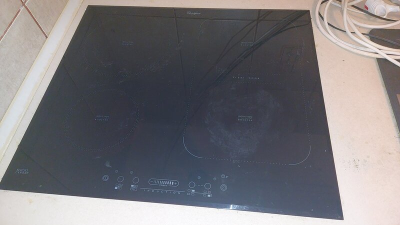 Vand cuptor electric si plita pe inductie Whirpool